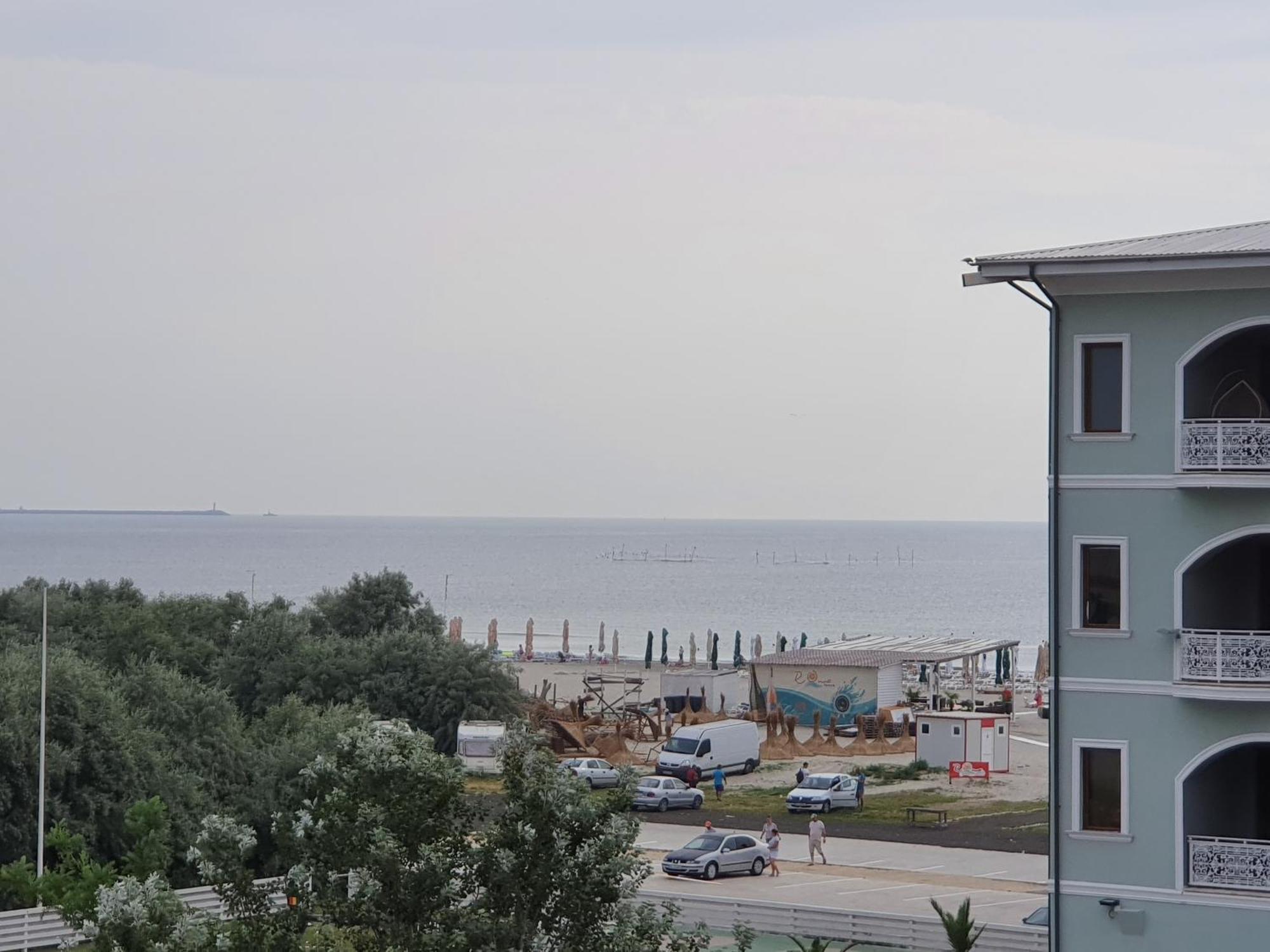 Orient Mamaia Nord Hotel Navodari Exterior photo